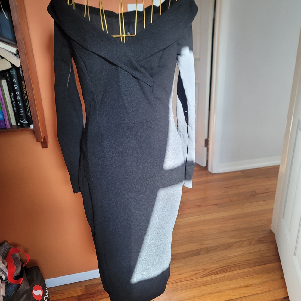 SHEIN Black Long Sleeve Off-Shoulder Dress
